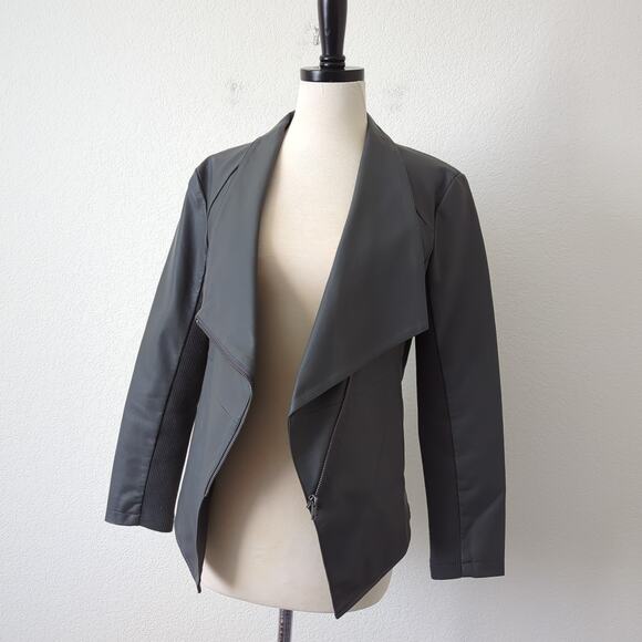 NWT BB Dakota Women's Lander Vegan Leather Gray Jacket XS Knit Undersleeve $104 - Picture 10 of 14